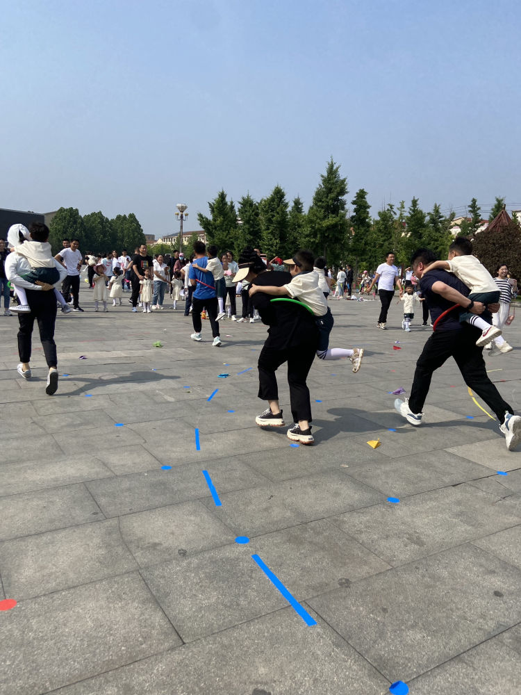 大手牵小手运动会育才幼儿园,幼儿园亲子运动会主题大手牵小手