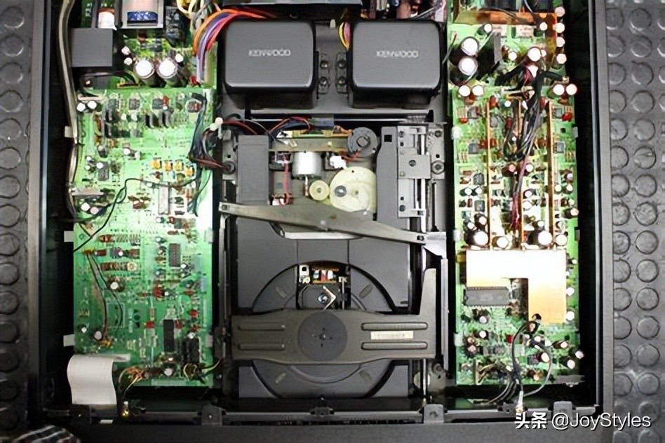 关于积分型DAC解码之:日本建伍公司1989年推出L-1000D的CD*放播**机