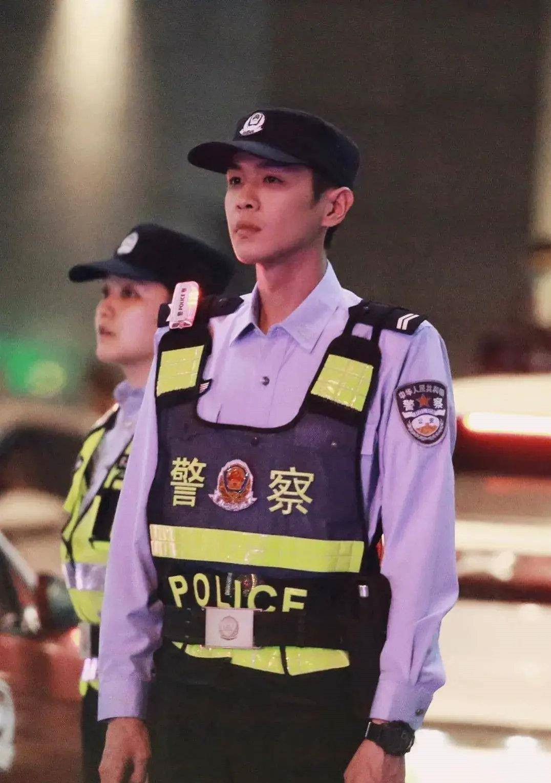 男星减肥后颜值变化,男明星减肥瘦到脱相