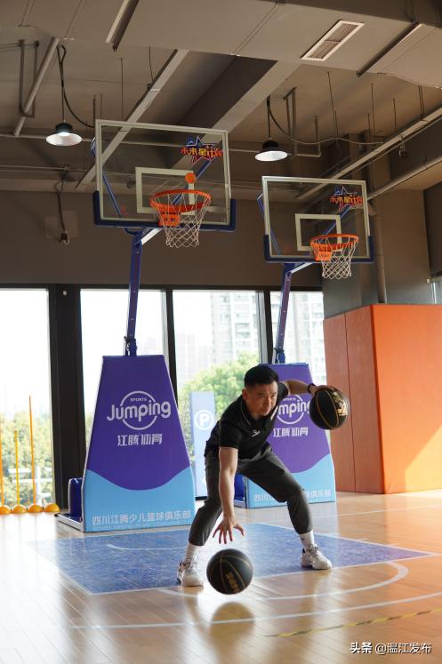 成都温江篮球场推荐,篮球场馆温江