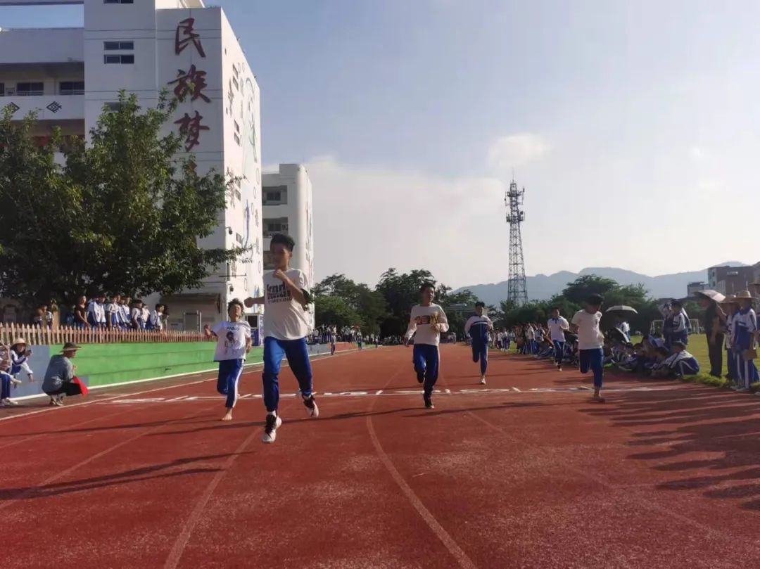 白沙中学校内环境,白沙中学校园环境