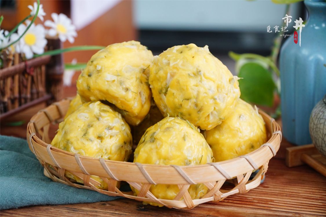 紫色的槐花和白色的槐花是一样吗,粉白色槐花是什么