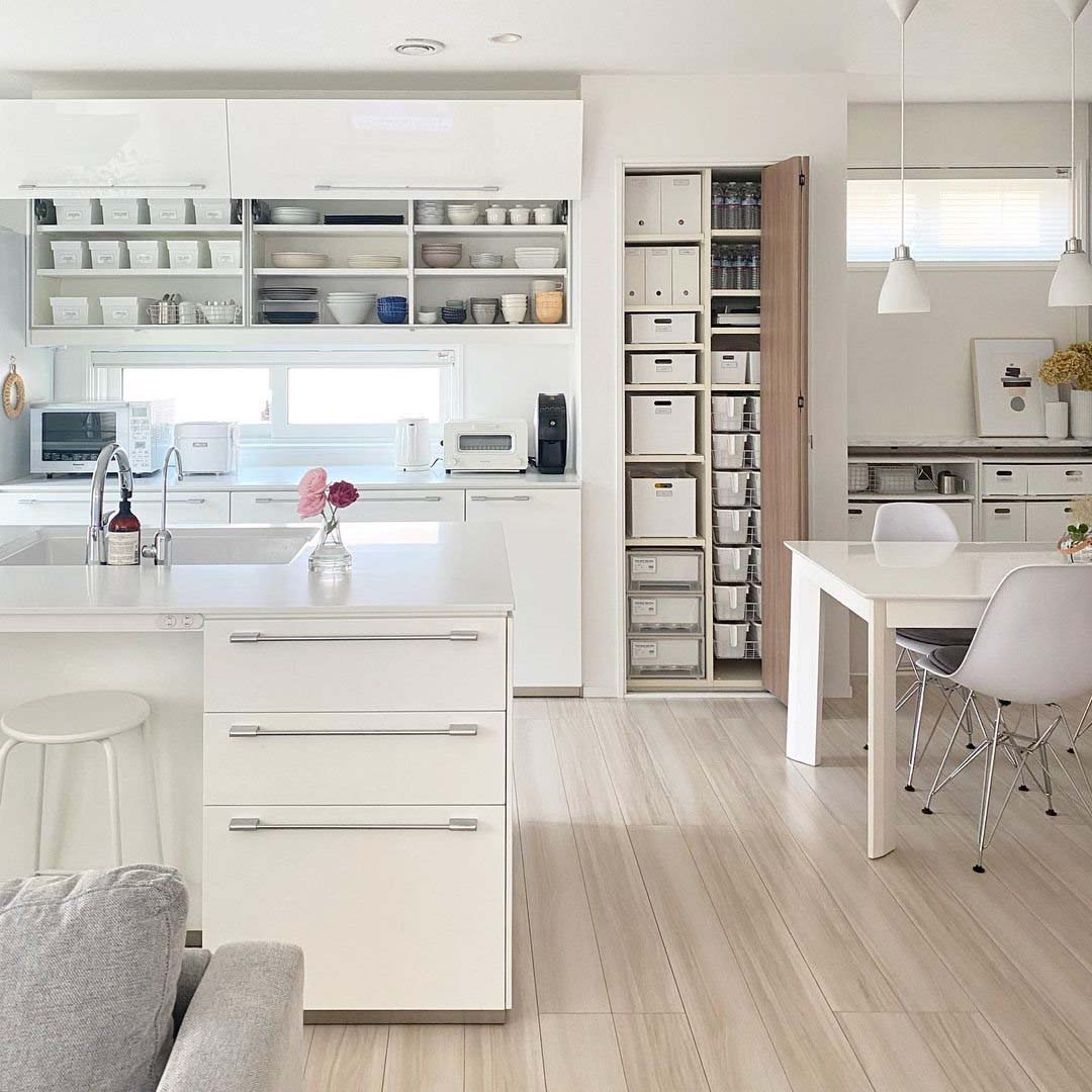 日本博主的宝藏厨房，丧心病狂的整齐！颜值爆裂，收纳力也惊人