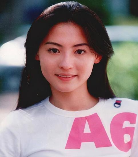 张柏芝被狗咬伤痛苦尖叫,张柏芝被狗咬伤事件