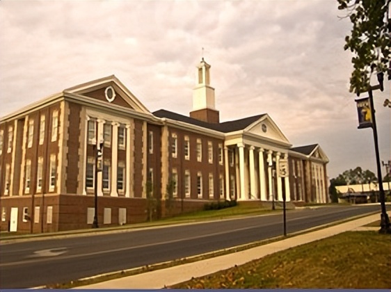 田纳西科技大学——提供六种领域44种学士学位,20种研究生学位