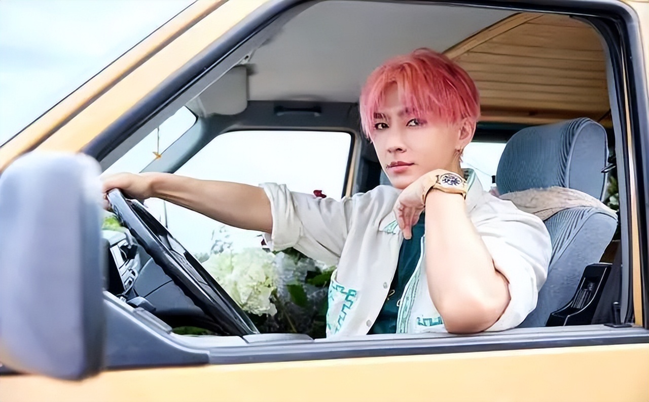 炎亚纶开啥车,炎亚纶开什么牌子的车