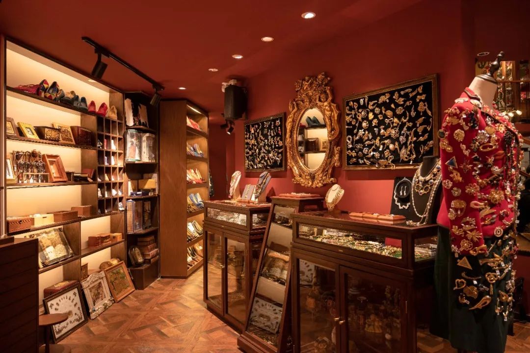 设计灵感丨高温+疫情，这18家“倒霉”的成都新店有什么看头？