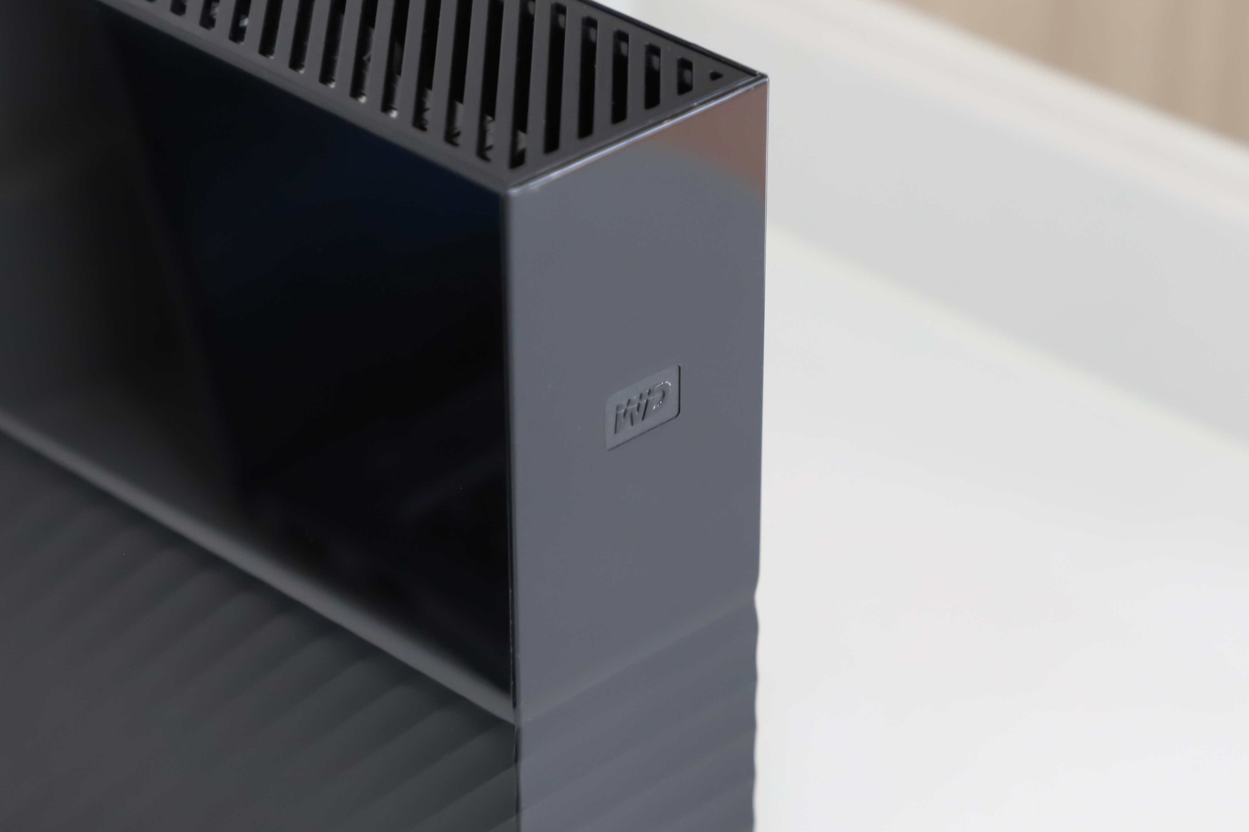 西部数据wdmybook14tb移动硬盘,wd西部数据mybook8tb评测