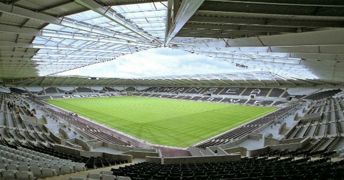 英法德西意低级别足球联赛,欧洲足坛十大震撼球场