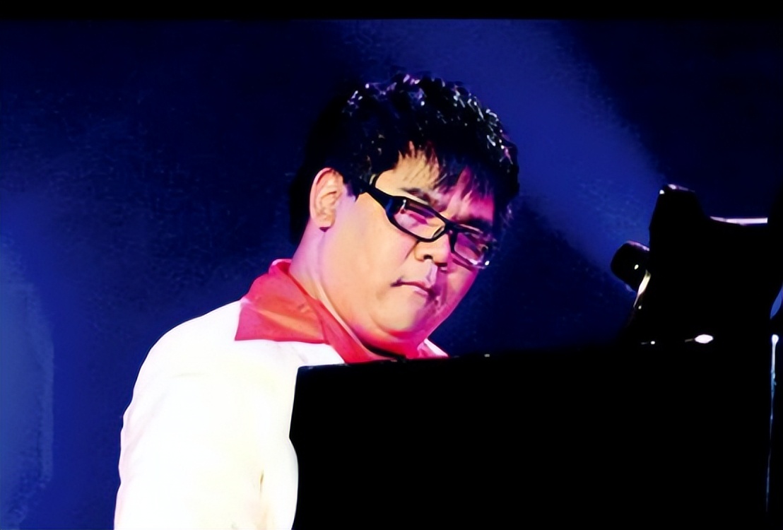 盲人歌手杨光最近的情况,盲人歌手杨光真的看不见吗