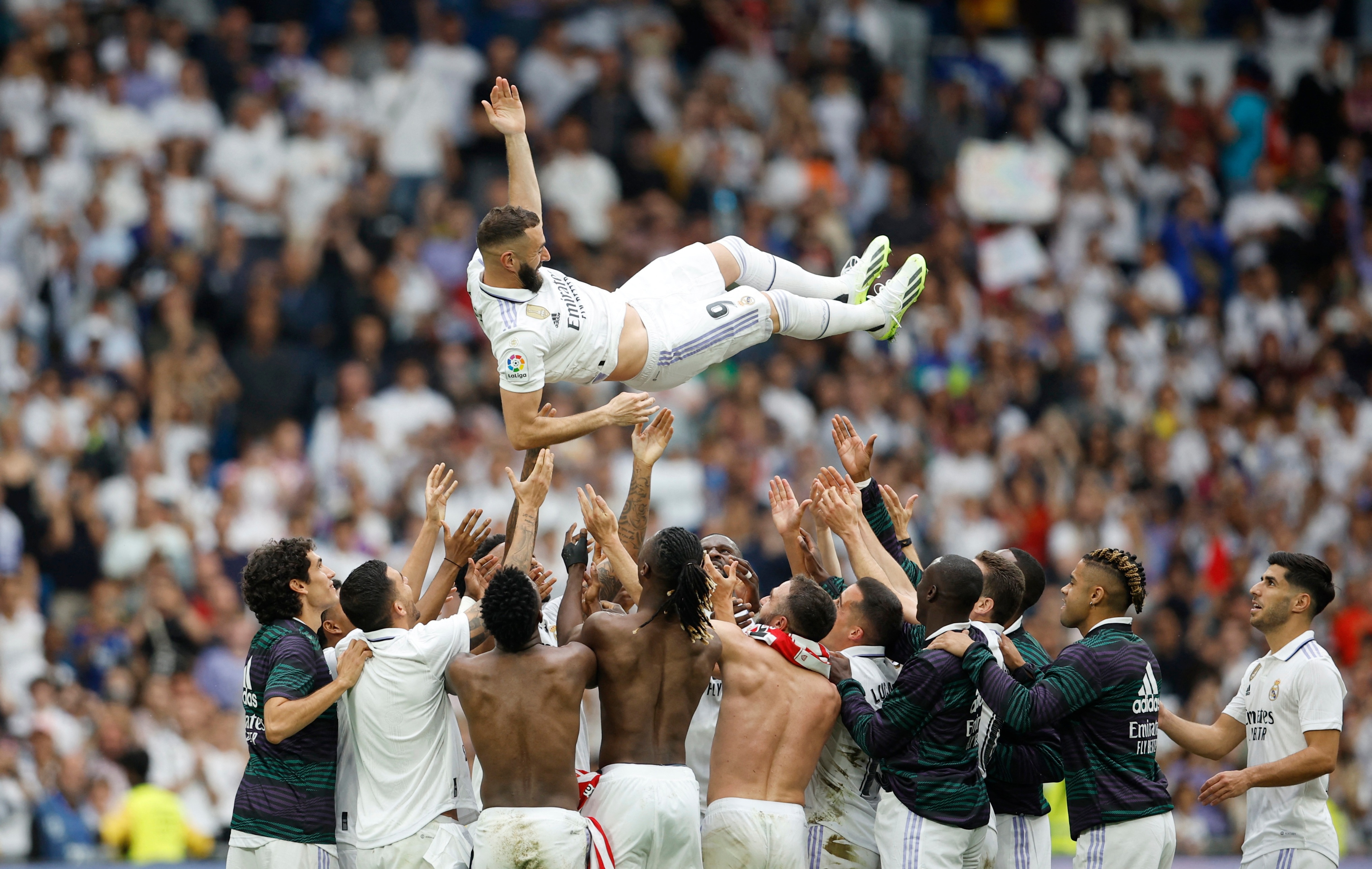 皇马6号前锋,皇马挖凯恩新消息