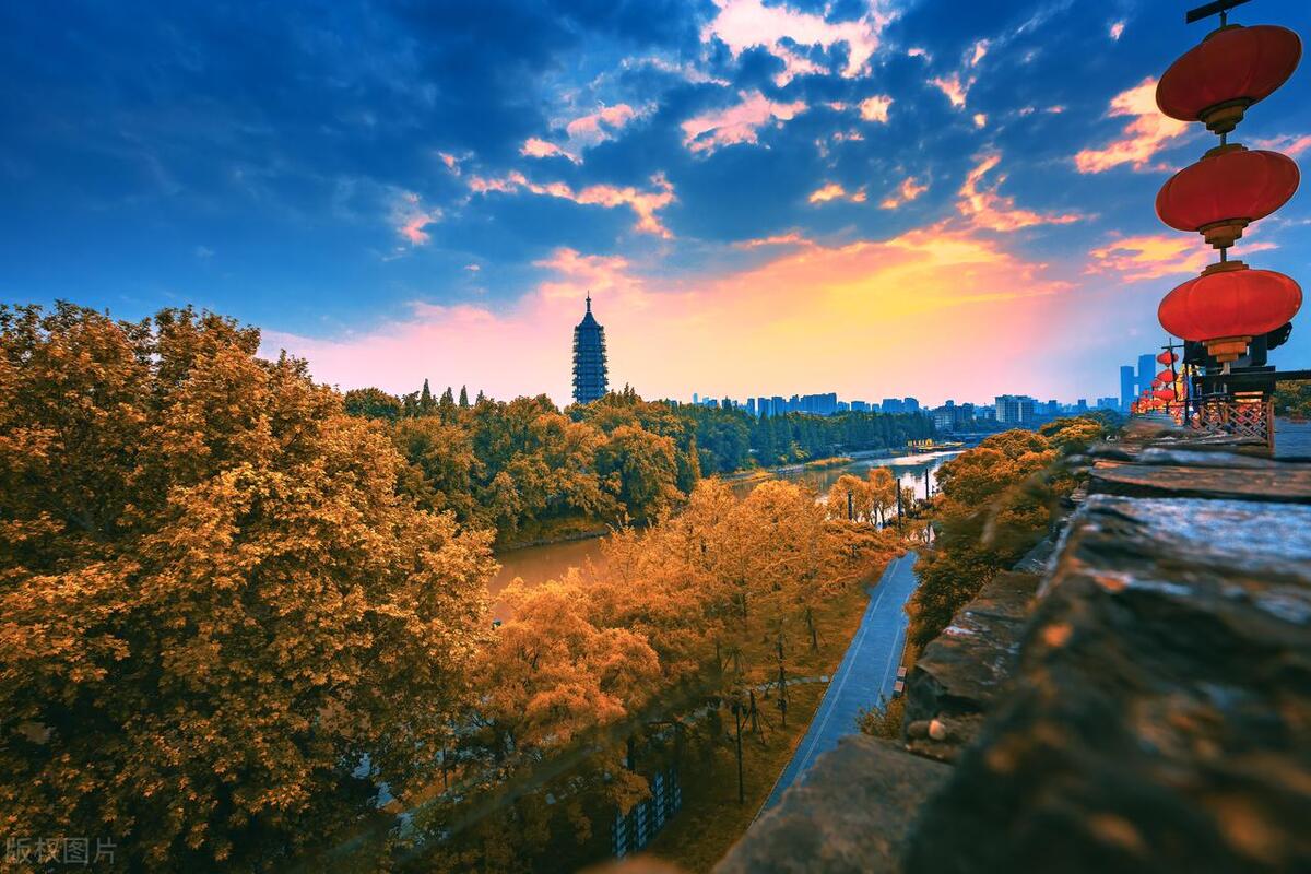 展示南京历史上六朝古都的风采,游览六朝古都南京感受历史的厚重