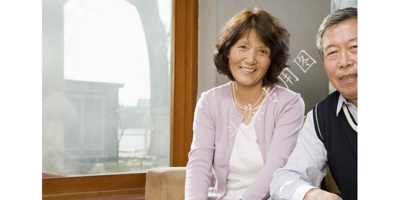 分家时大伯把烂滩地全给我爸,如今这里建高速,大伯肠子都悔青了