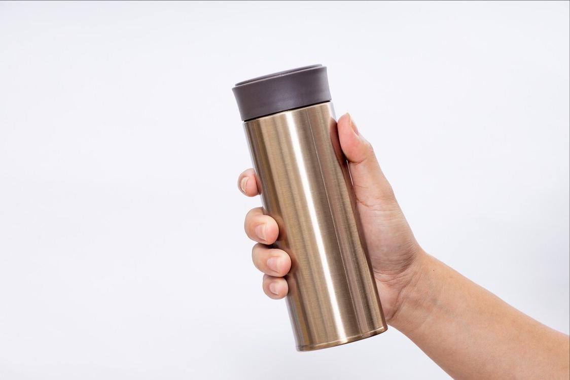 喝水用什么杯子比较健康,喝水用什么杯子最健康