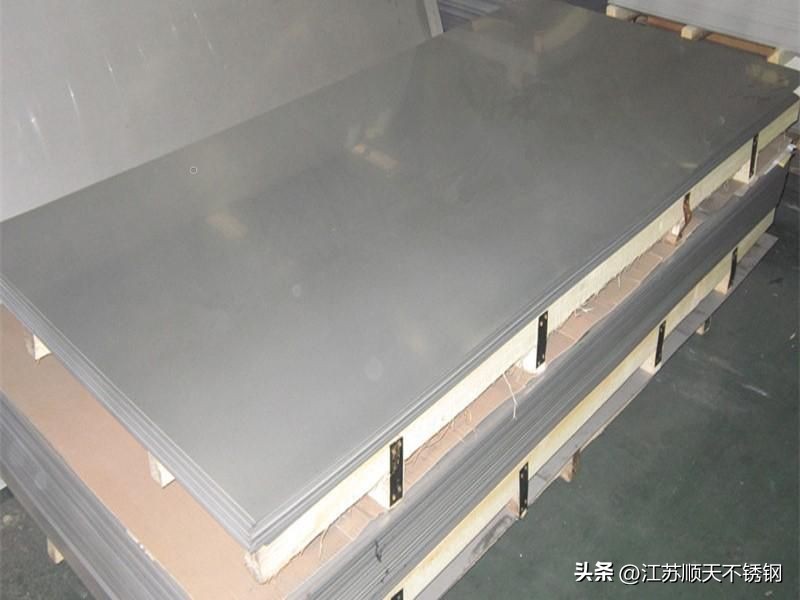 304方管不锈钢护栏价目表,不锈钢304围墙护栏价格