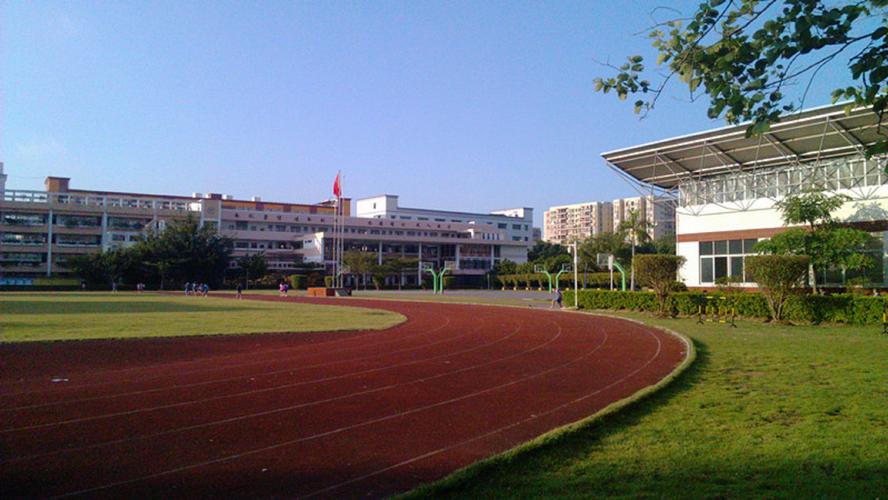 高考女生吃避孕药有副作用,高考女生需要吃抑制姨妈的药物吗