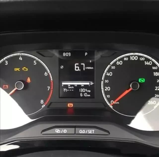 捷达vs5怎么样值得买吗油耗多少,捷达vs5手动挡油耗与自动挡对比