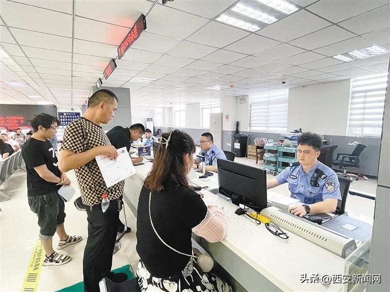 钟小楼帮您来打听车贷还完如何解押驾驶证换证怎么办最快