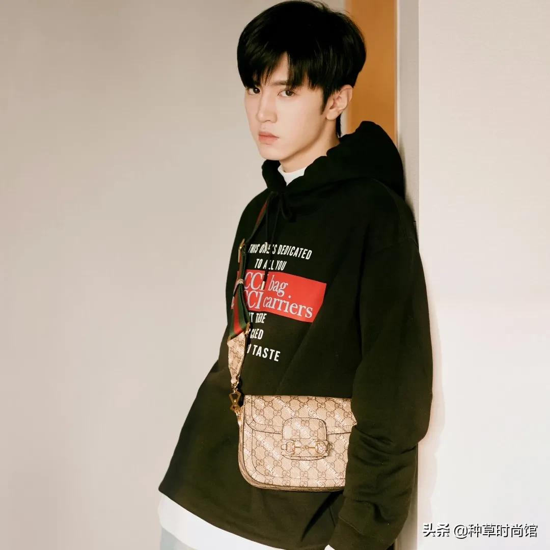 大牌包包入门推荐3000左右黑色,今年最值得入手的大牌包包推荐