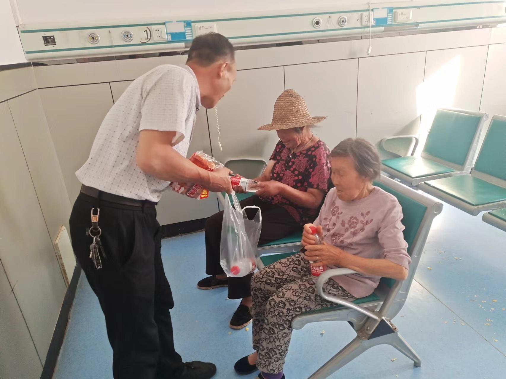 和盛医院排队打疫苗,和盛卫生院打四价疫苗