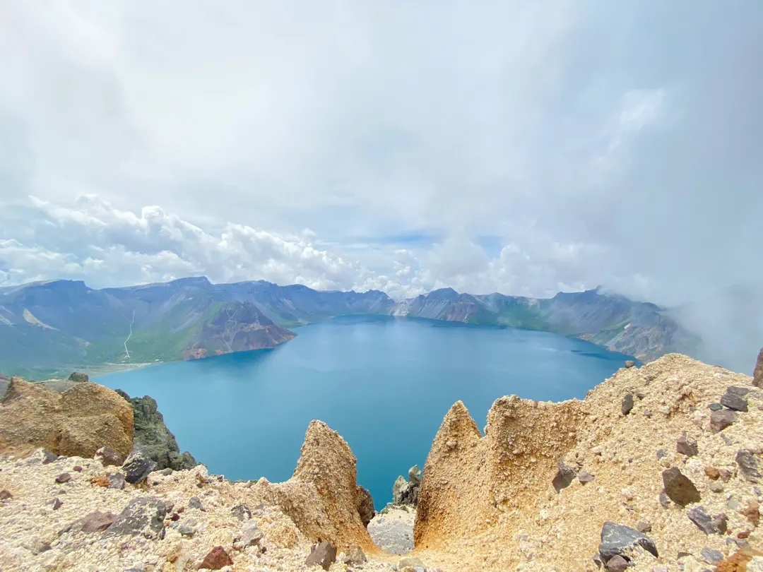 长白山旅游团七日游价格表,长白山天池2天一晚旅行