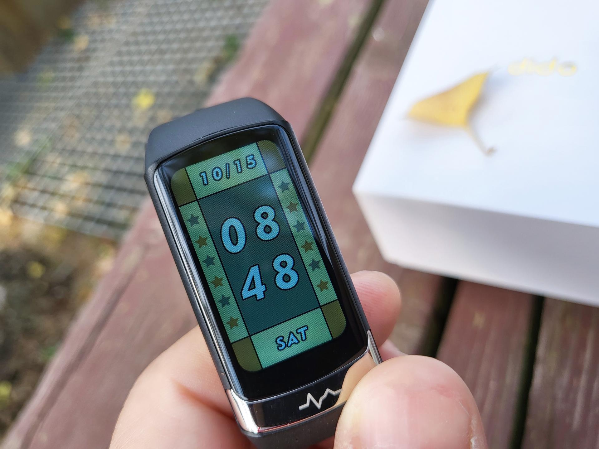 手环健康监测哪款比较好,dido智能手环f50s和r40s区别