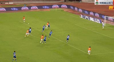 张华峻武汉足球,张华峻进球