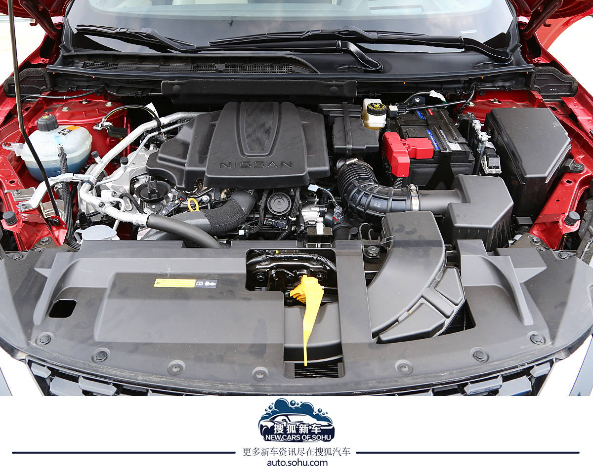 逍客2.0与奇骏2.0发动机一样吗,逍客奔驰发动机