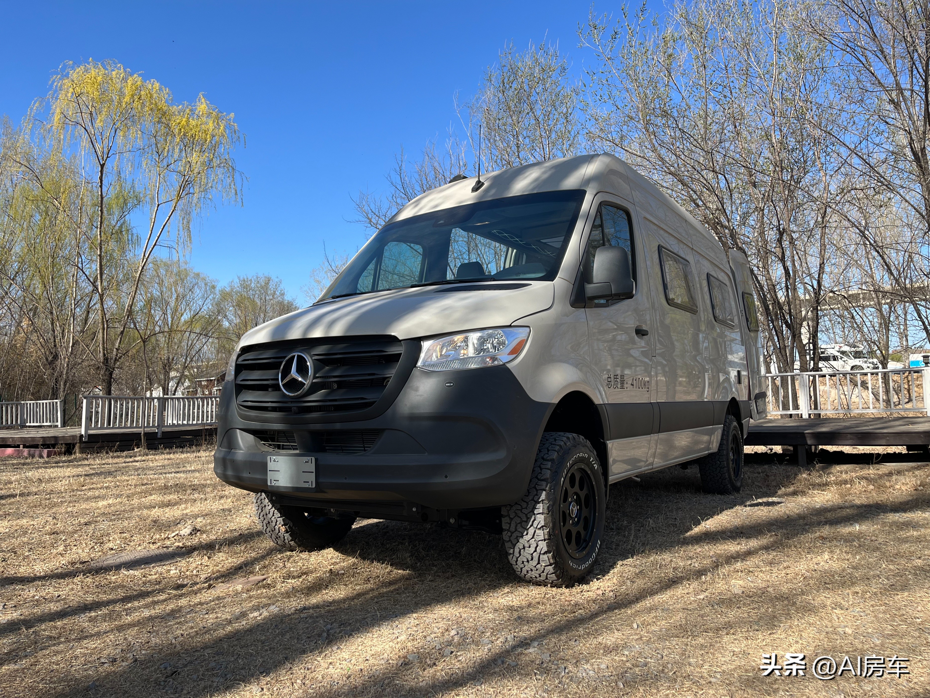 奔驰3.0四驱柴油斯宾特,奔驰3.0t四驱越野b型房车