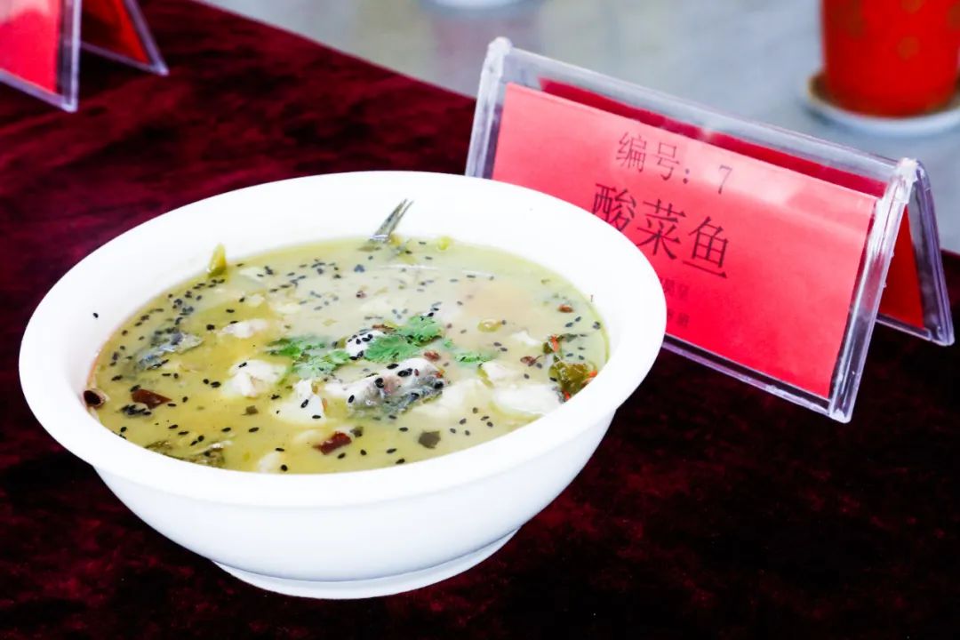 南湖行知丨引爆全场！当美食与体育邂逅，会擦出怎样的火花？