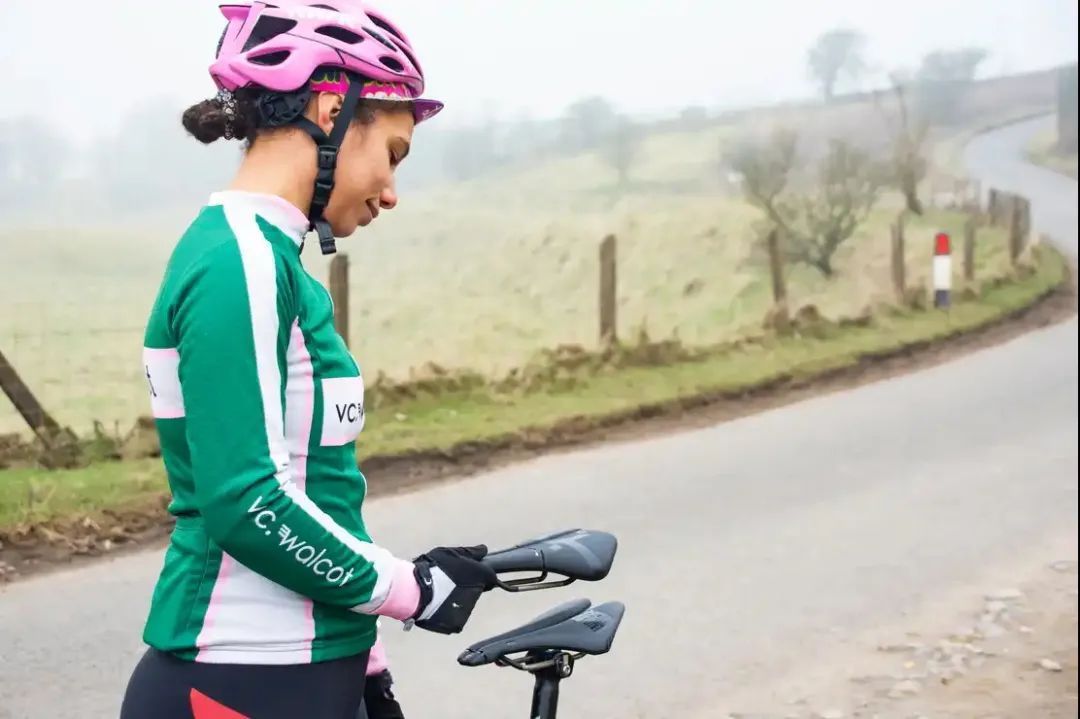 怎么选择自行车坐垫,自行车坐垫哪种比较好一点