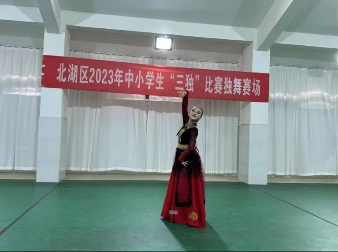 宇华小学喜报,建南小学喜报