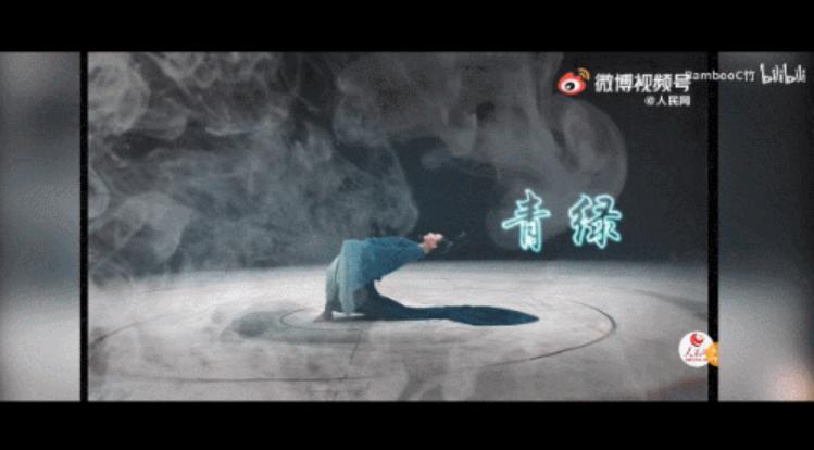 贾玲沈腾本色出演张小斐,贾玲张小斐2020微博之夜红毯视频