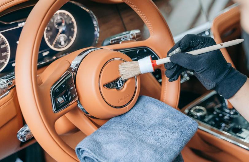 朋友创业开店选址出错亏到关门洗车加盟真的靠谱？丨技嘉名车