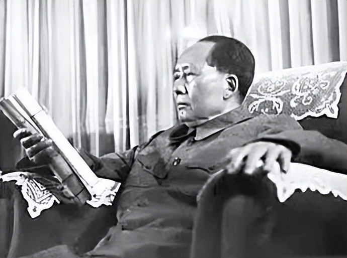 1973年，广西舞蹈演员自称毛主席女儿，毛主席得知：我想见见她