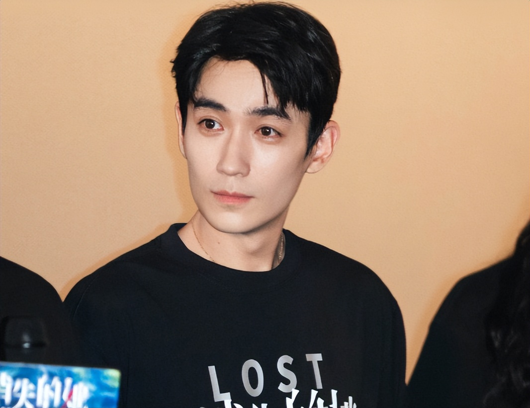 张艺谋又一新片定档,好家伙张艺谋