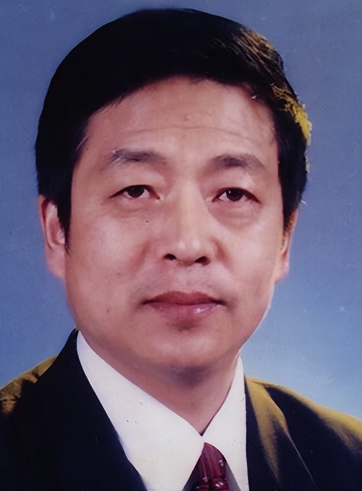 人民满意的优秀基层公务员,泰州人民满意的公务员