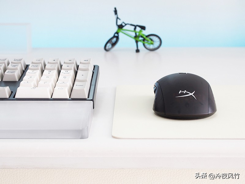 2022公认手感最好的无线游戏鼠标,极度未知旋火鼠标测评