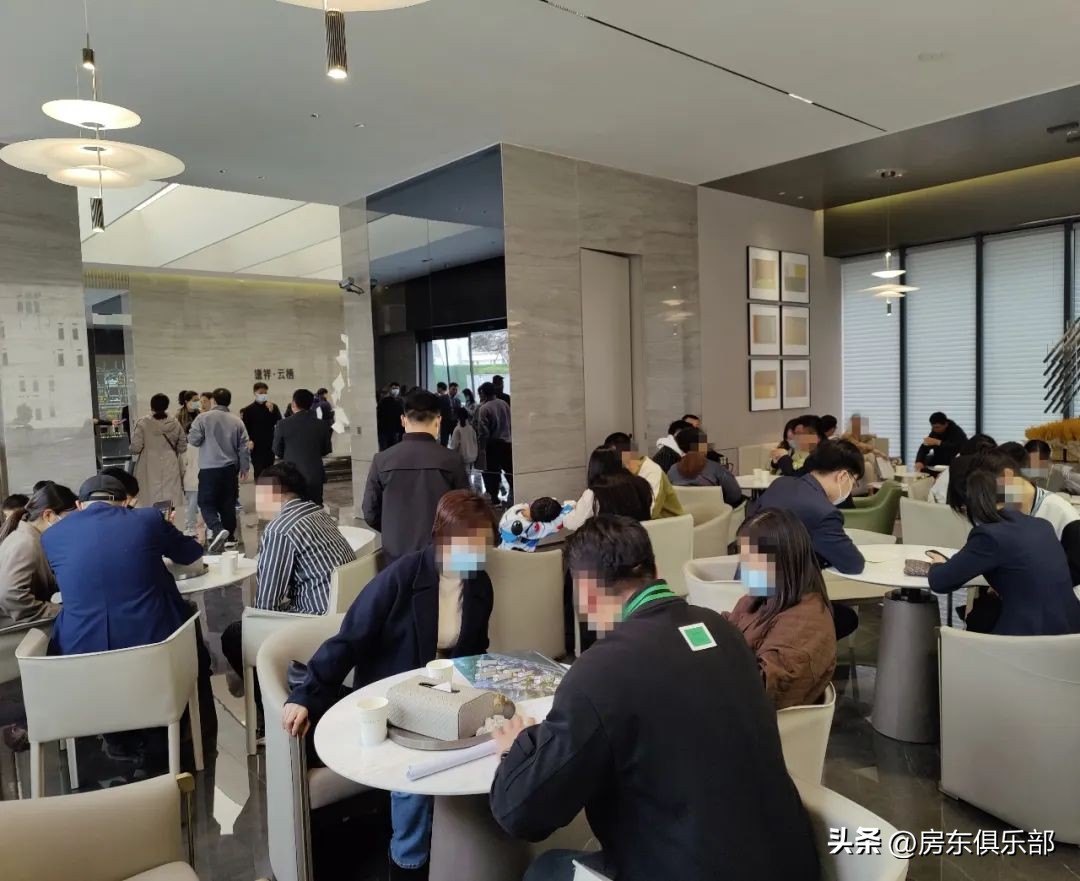 千万富豪抢疯！有楼盘开盘销10亿，3月第二周战报速递