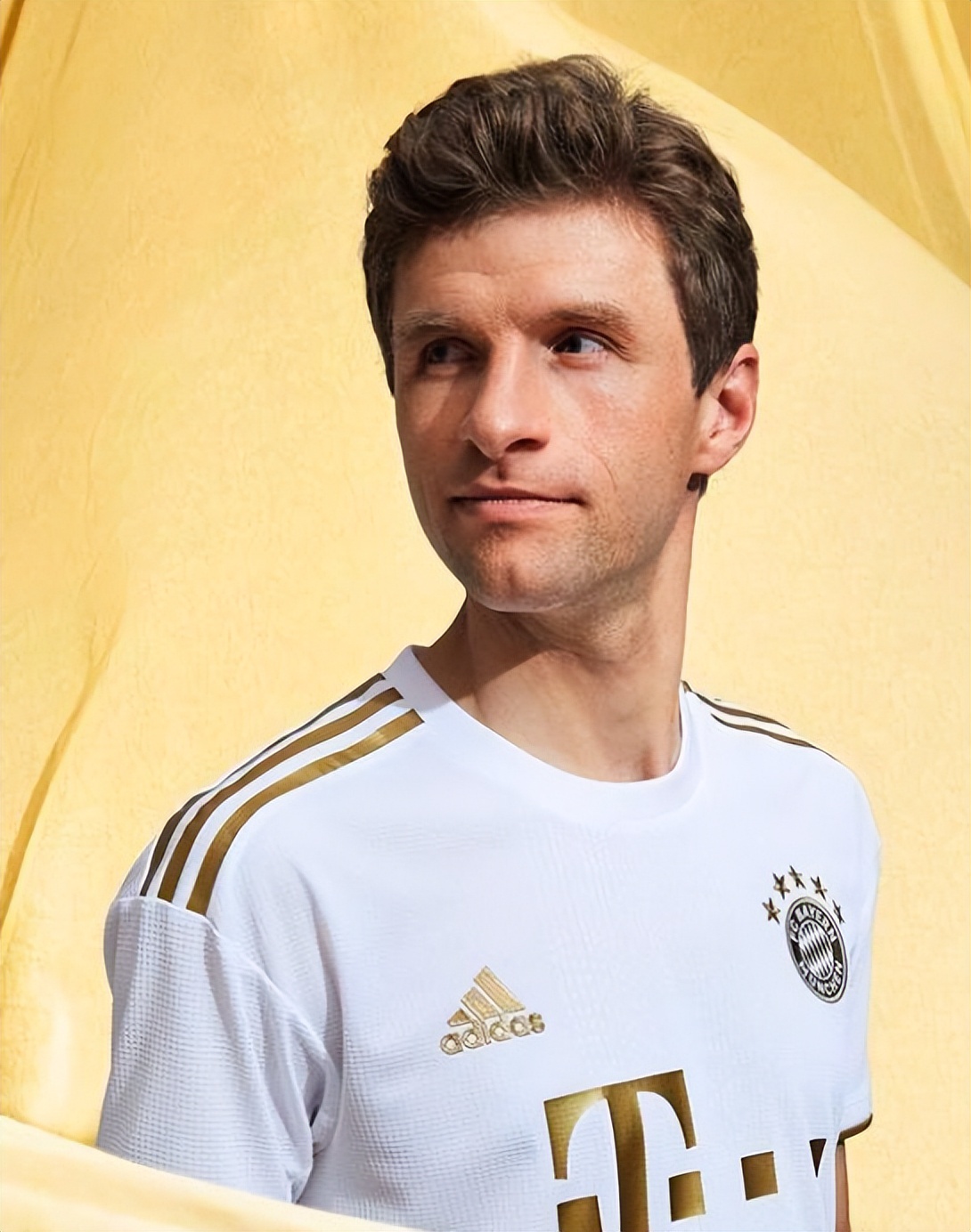 拜仁收入8亿,拜仁赛季盈利