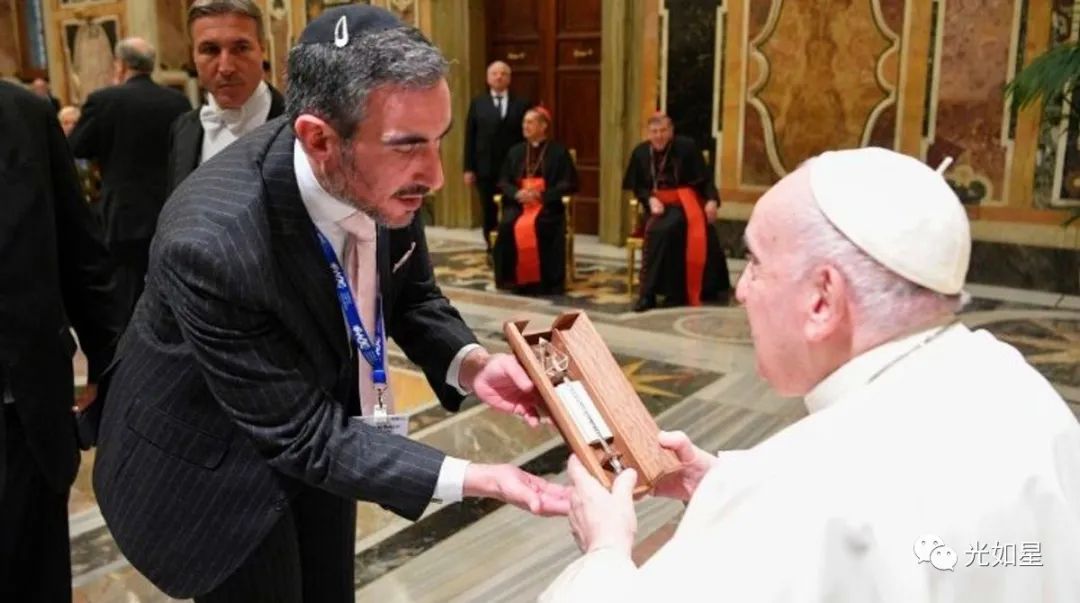 教皇于梵蒂冈会见世界犹太人大会领袖代表