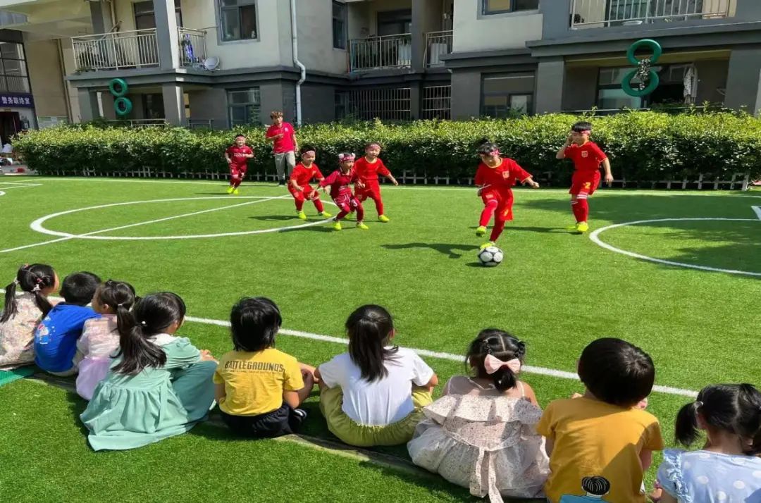 阜南会龙幼儿园,幼儿园足球嘉年华开幕仪式