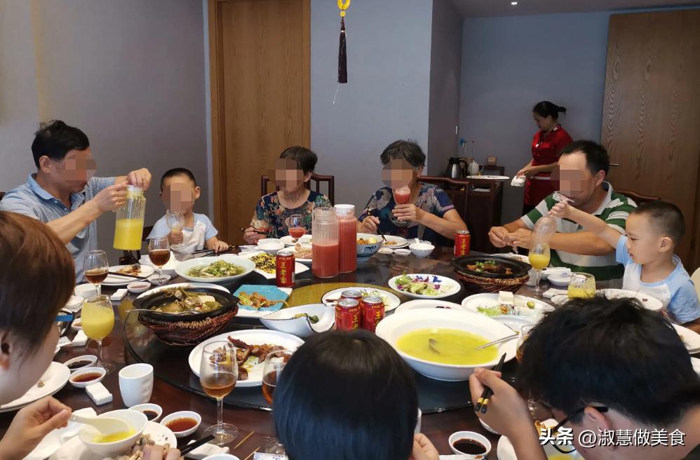 中秋节送礼一般送什么给长辈,中秋节怎样送礼又有什么讲究