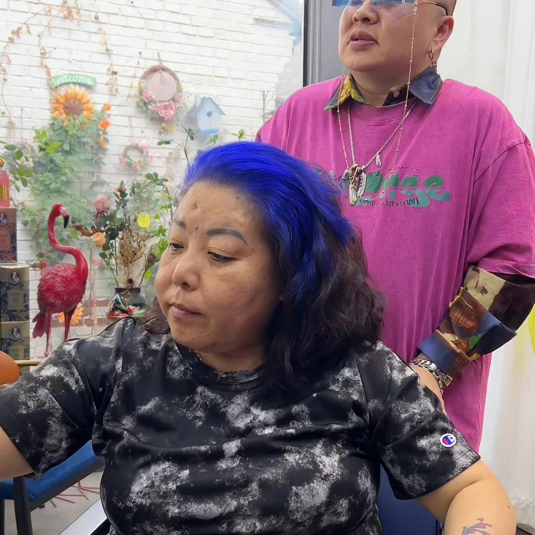 1680烫发染发：大型做头发翻车现场！万万，没想到设...