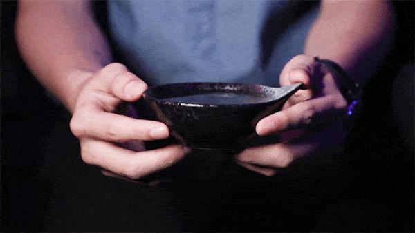 赖茅53度1997年现在值多少钱一瓶,赖茅香港特制53度1斤装多少钱一瓶