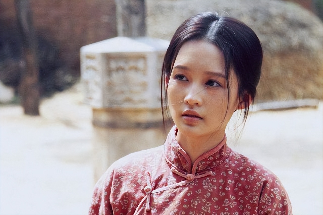 白鹿原：田小娥与4个男人鱼水*欢偷**时，就注定被时代思想禁锢杀死