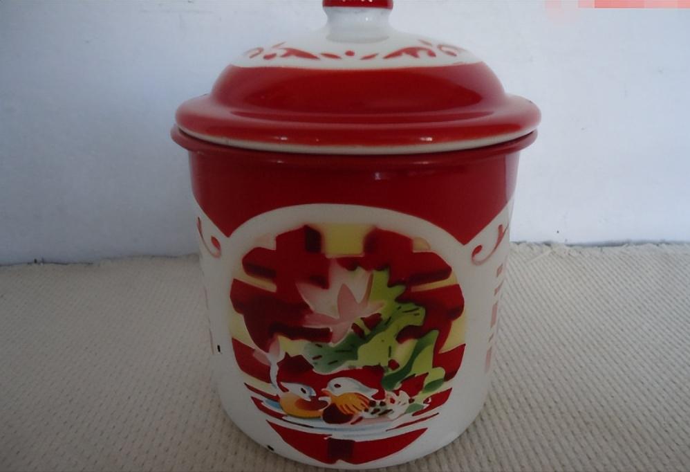 老一辈使用过的老物件,老物件见过三样说明你真的老了