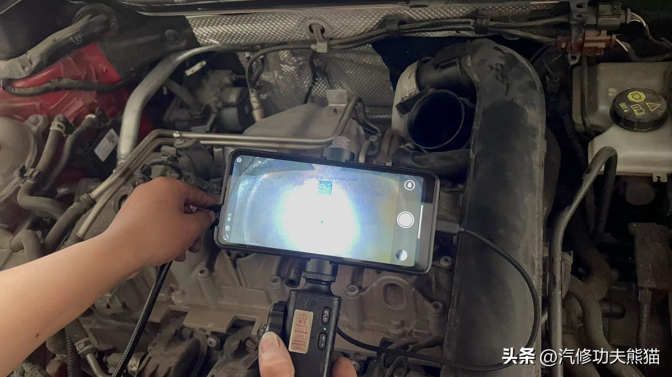 简单的给车做个保养,如何给车做保养视频