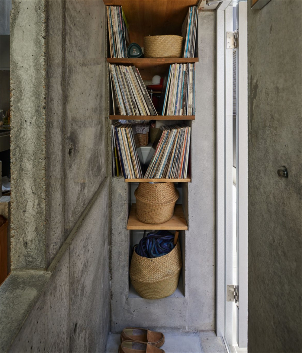 日本小夫妇房子,日本夫妻住进荒宅