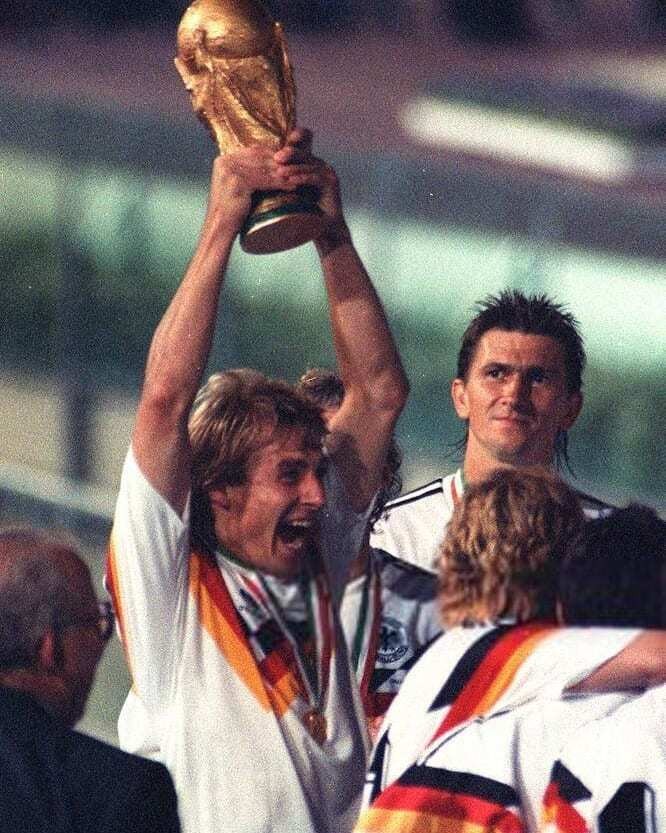 克林斯曼俯冲跳水,克林斯曼低空轰炸